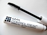 Еще один "must have" в косметичке каждой леди - гель для бровей NYX Control Freak Eyebrow Gel