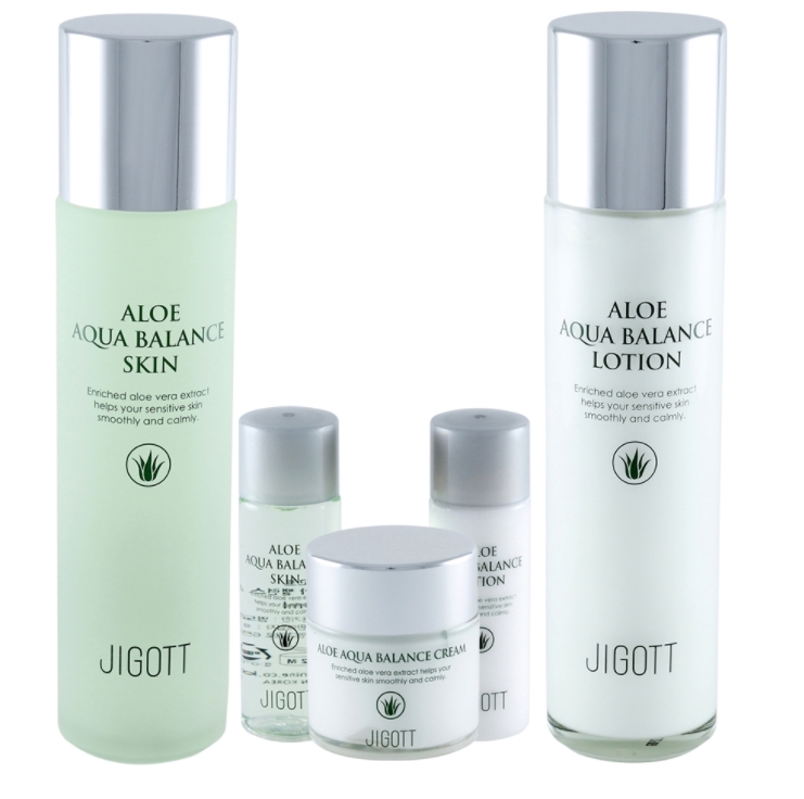 Набор для ухода за лицом Алоэ вера JIGOTT Aloe Aqua Balance Skin Care 3Set