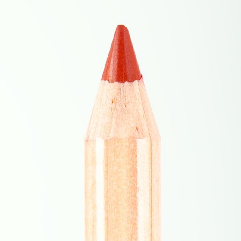 Профессиональный контурный карандаш для губ Miss Tais 781